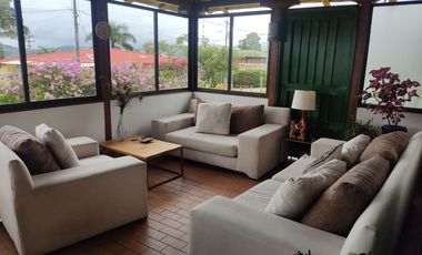 Se Vende Casa Campestre En Condominio, Con Vista Al Lago Calima