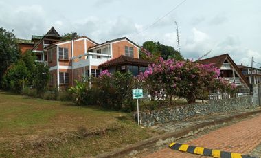 Se Vende Casa Campestre En Condominio, Con Vista Al Lago Calima