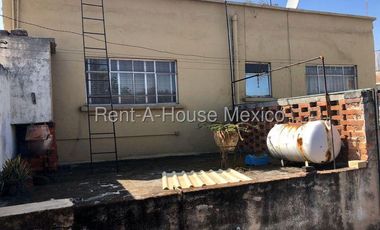 Casa en Venta en Calzada De guadalupe, El Nopalito RU 25-2320.