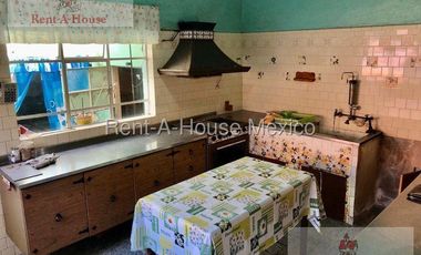 Casa en Venta en Calzada De guadalupe, El Nopalito RU 25-2320.