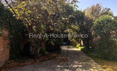 Casa en Venta en Calzada De guadalupe, El Nopalito RU 25-2320.