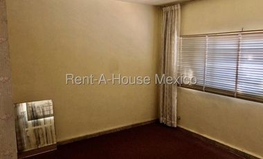 Casa en Venta en Calzada De guadalupe, El Nopalito RU 25-2320.