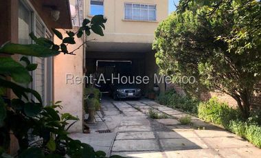 Casa en Venta en Calzada De guadalupe, El Nopalito RU 25-2320.