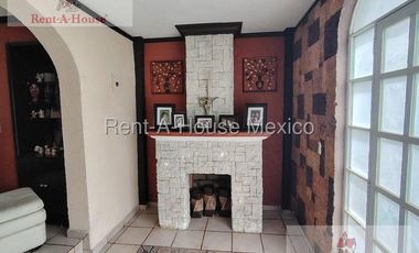 Casa en Venta en Calle Paseo de la virtud, Cofradia de San Miguel RU 26-1334.