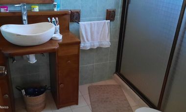 Casa en Venta en Calle La Noria, Los Reyes Nopala RU 25-3060.