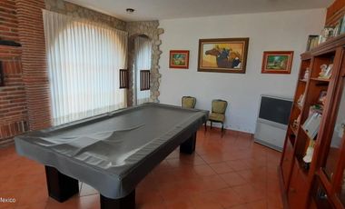 Casa en Venta en Calle La Noria, Los Reyes Nopala RU 25-3060.