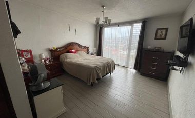 Casa en Venta en Calle De Los Patos, Las Alamedas RU 25-733.