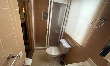 Casa en Venta en Calle De Los Patos, Las Alamedas RU 25-733.