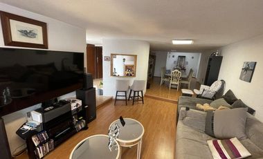 Casa en Venta en Calle De Los Patos, Las Alamedas RU 25-733.