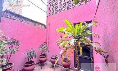 Casa en Venta en Calle Ignacio Allende, Claveria RU 24-2053.