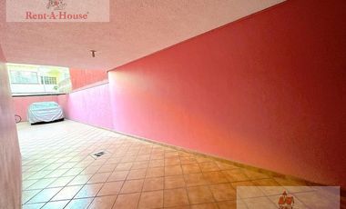Casa en Venta en Calle Ignacio Allende, Claveria RU 24-2053.