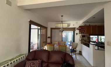 Departamento en venta en Adrogue, Almirante Brown.