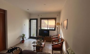 Departamento en venta en Adrogue, Almirante Brown.