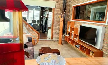 CASA EN VENTA EN EXCELENTE ESTADO CON PILETA APTA CREDITO