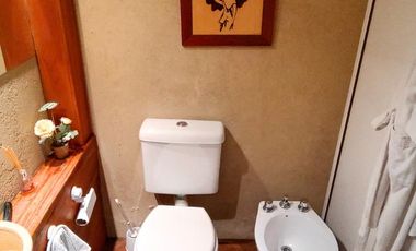 CASA EN VENTA EN EXCELENTE ESTADO CON PILETA APTA CREDITO