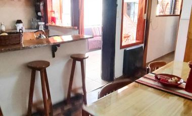 CASA EN VENTA EN EXCELENTE ESTADO CON PILETA APTA CREDITO