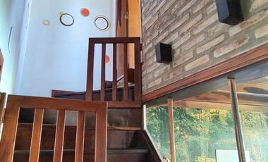 CASA EN VENTA EN EXCELENTE ESTADO CON PILETA APTA CREDITO