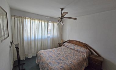 VENTA CASA 5 AMBIENTES EN VILLA ADELINA