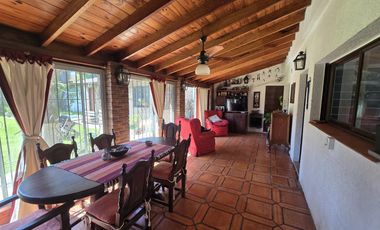 VENTA CASA 5 AMBIENTES EN VILLA ADELINA