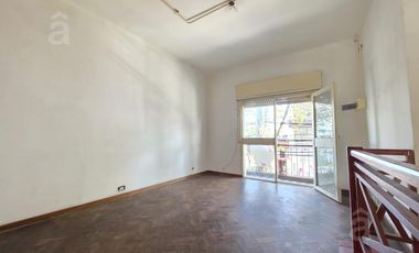 PH en Villa Ballester - Venta - Dos Ambientes - Terraza propia.