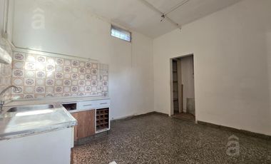 PH en Villa Ballester - Venta - Dos Ambientes - Terraza propia.