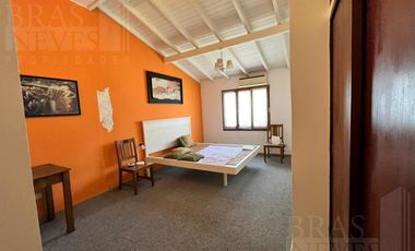 Chalet impecable de una planta / suite / gran jardín / lote 410 m2