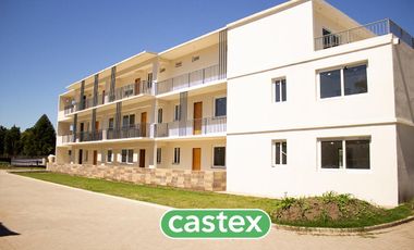 Departamento tres ambientes en  venta en Saravi Village