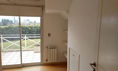 Departamento en  Alto del Molino - venta con renta