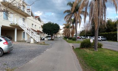 Departamento en  Alto del Molino - venta con renta