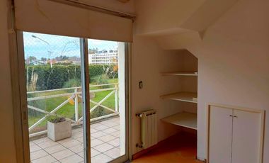 Departamento en  Alto del Molino - venta con renta