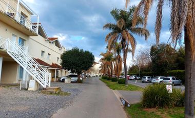 Departamento en  Alto del Molino - venta con renta