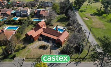 Casa de 4 dormitorios en venta en Golfer's C.C.