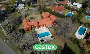 Casa de 4 dormitorios en venta en Golfer's C.C.