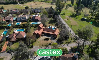 Casa de 4 dormitorios en venta en Golfer's C.C.