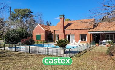 Casa de 4 dormitorios en venta en Golfer's C.C.