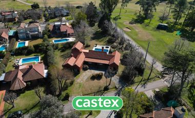 Casa de 4 dormitorios en venta en Golfer's C.C.