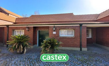 Casa de 4 dormitorios en venta en Golfer's C.C.