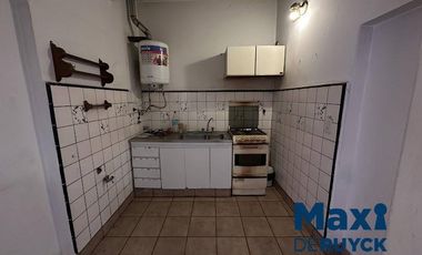 3 ambientes Quilmes Centro, planta alta