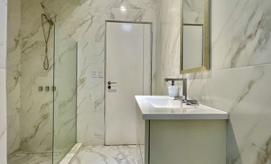 CASA AL LAGO EN LAGUNA GRANDE VILLANUEVA - 6 AMBIENTES