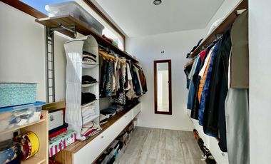 CASA AL LAGO EN LAGUNA GRANDE VILLANUEVA - 6 AMBIENTES