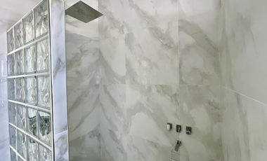 CASA AL LAGO EN LAGUNA GRANDE VILLANUEVA - 6 AMBIENTES