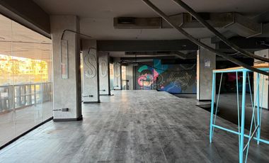 Local en venta al río. Bahía Grande. Nordelta-