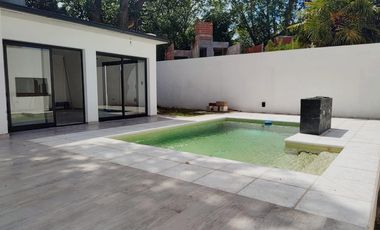 Casa a ESTRENAR en B° Lasalle / Quintas de Arguello con pileta