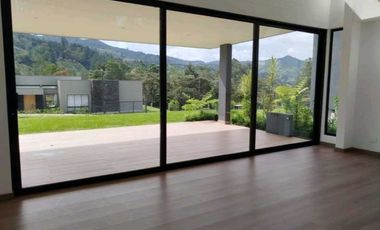 VENTA DE CASA EN EL RETIRO FIZEBAD, PARA ESTRENAR DE UN NIVEL.