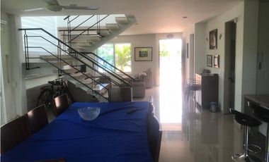 CASA EN EL CONDOMINIO LOS NGELES GIRARDOT