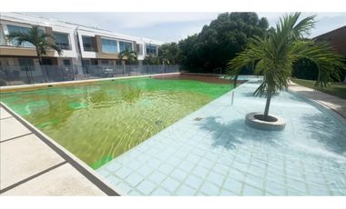 CASA EN EL CONDOMINIO LOS NGELES GIRARDOT