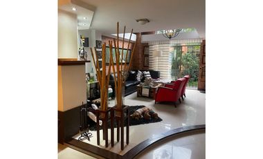 VENDO CASA EN SABANETA ANTIOQUIA