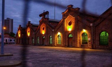 Espectacular TERRENO DE 10X 50 MTS - sobre 25 DE MAYO AL 1500 !!!