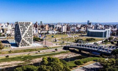 Espectacular TERRENO DE 10X 50 MTS - sobre 25 DE MAYO AL 1500 !!!