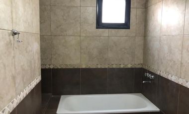 Departamento 2 ambientes en  alquiler en San Miguel